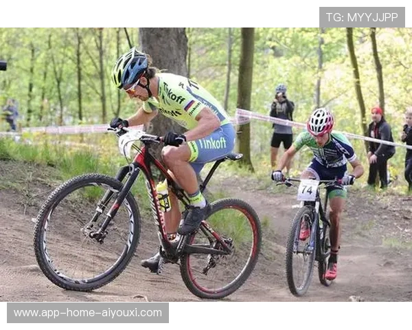 世界冠军“转站”海外震动赛场：背后隐藏的深层故事