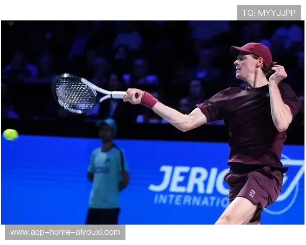 辛纳完美压线球惊艳全场