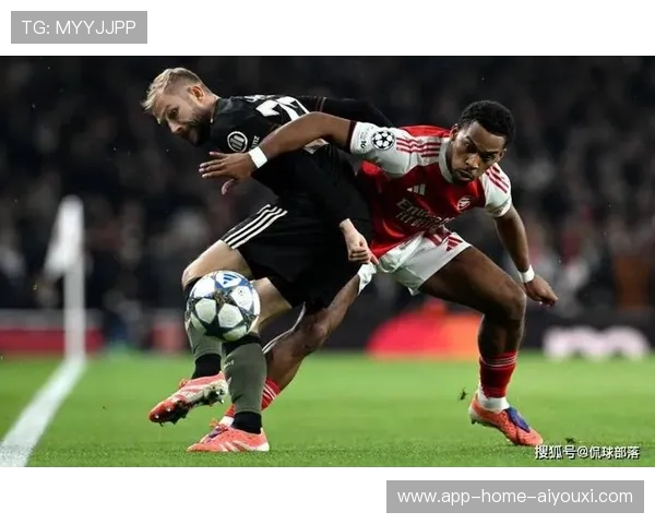 拜仁中路配合在短时间内连入两球，攻势不可阻挡