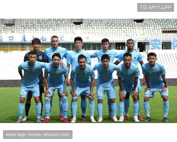 深圳新鹏城踢出全场最流畅一段配合